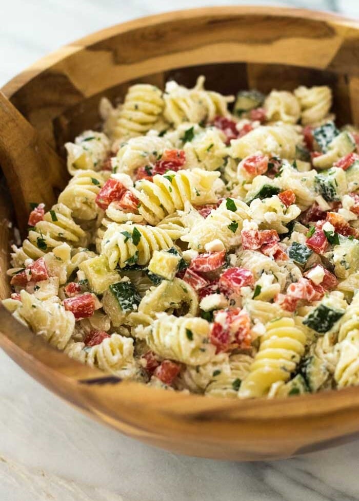 Greek Pasta Salad ~ Loaded with Bell Pepper, Cucumber, Pasta and Topped with a Creamy Yogurt Dressing! It's Perfect for Summer!