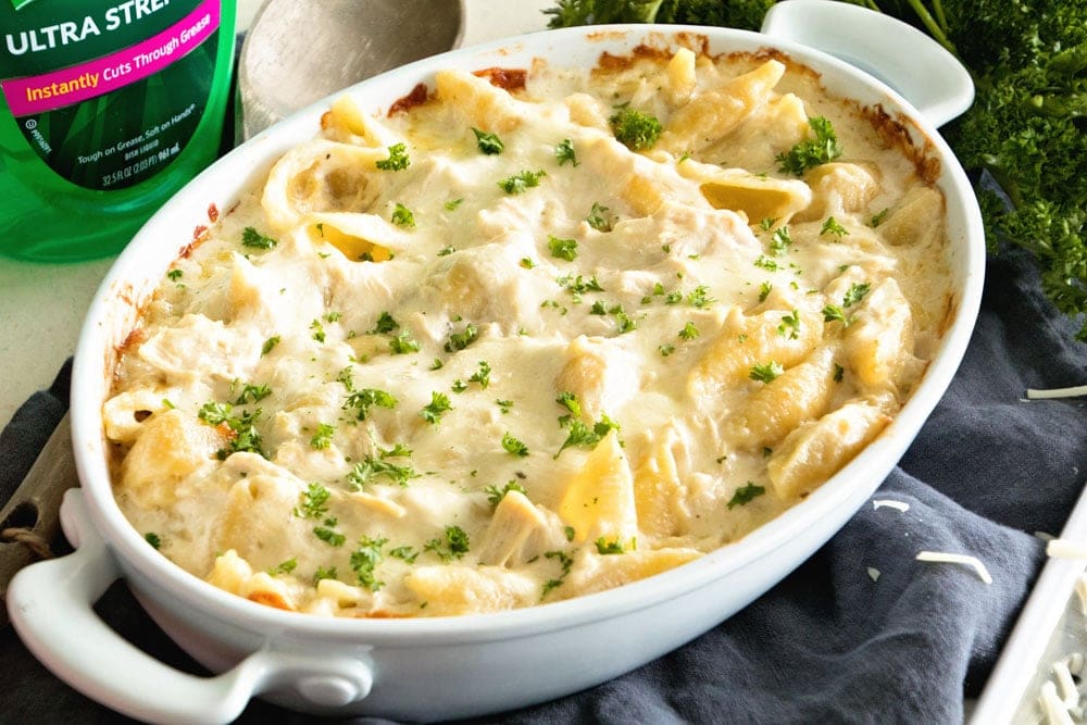 Unstuffed Chicken Alfredo Shells ~ Creamy, Delicious Casserole with Layers of Garlic Alfredo Sauce, Pasta and Chicken! Save Yourself Time by Skipping the Stuffing of the Pasta! Perfect for a Weeknight Dinner!