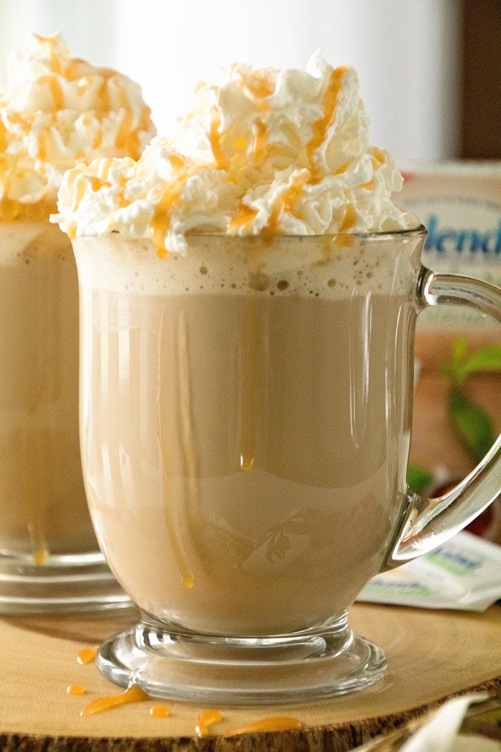 Homemade Caramel Latte Recipe - Julie's Eats & Treats