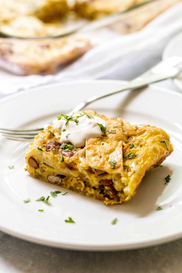 Green chile breakfast enchilada casserole