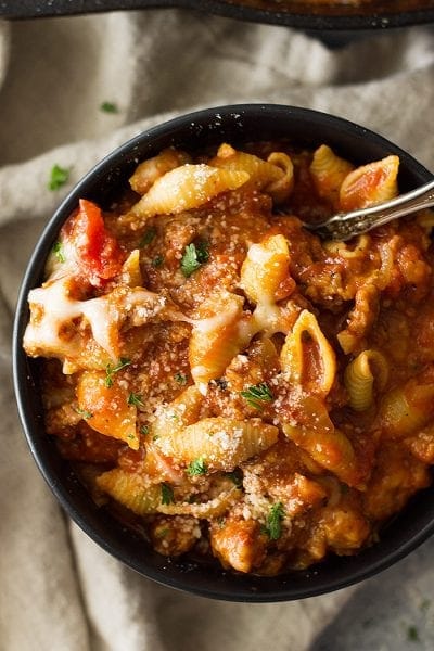 THIS ONE POT ITALIAN SAUSAGE PASTA IS AN EASY 30 MINUTE MEAL. IT’S FILLED WITH SIMPLE INGREDIENTS AND BIG ON FLAVOR!