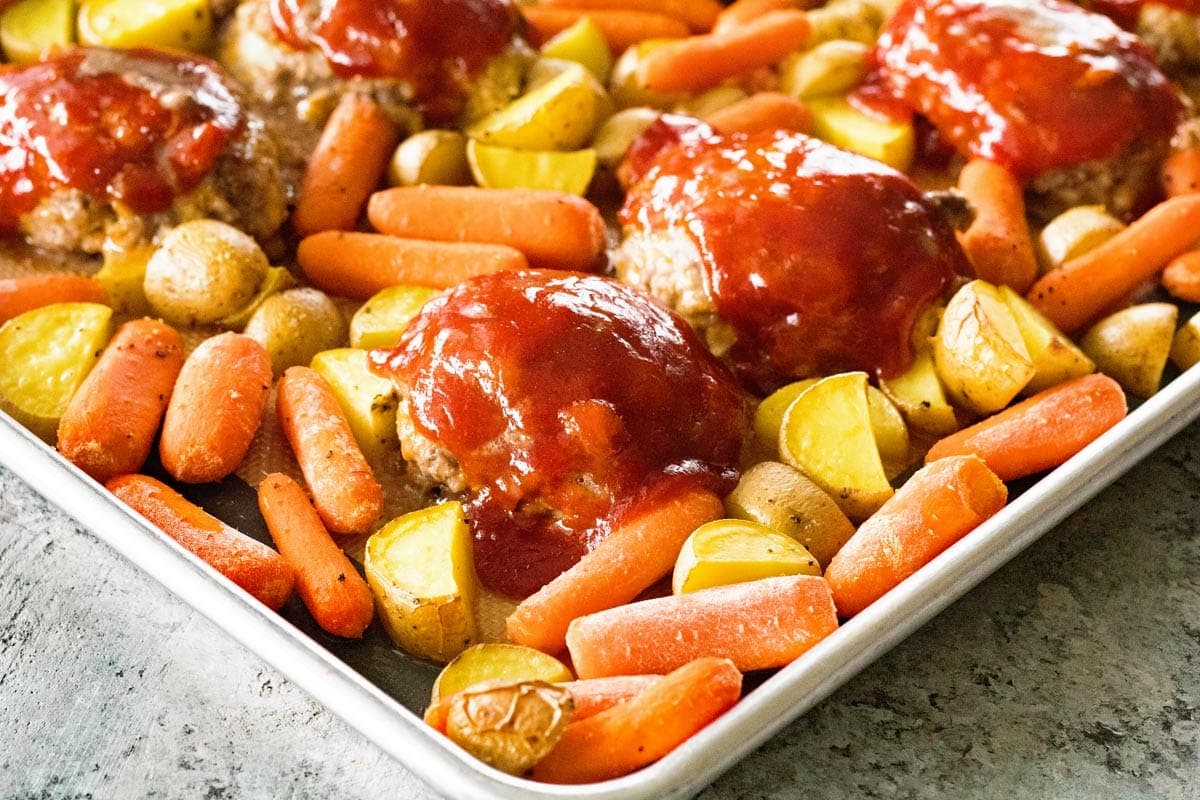 Sheet Pan Mini Meatloaf and Veggies ~ An Easy Sheet Pan Dinner! Homemade Mini Meatloaves, Carrots and Potatoes all Made on One Sheet Pan for Busy Nights!