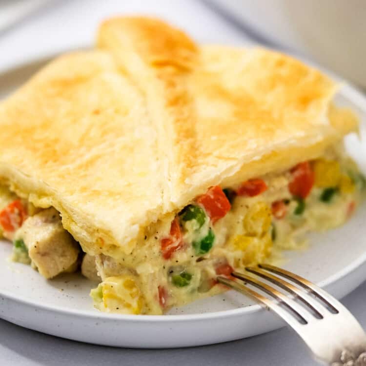 Chicken Pot Pie Casserole Square cropped image