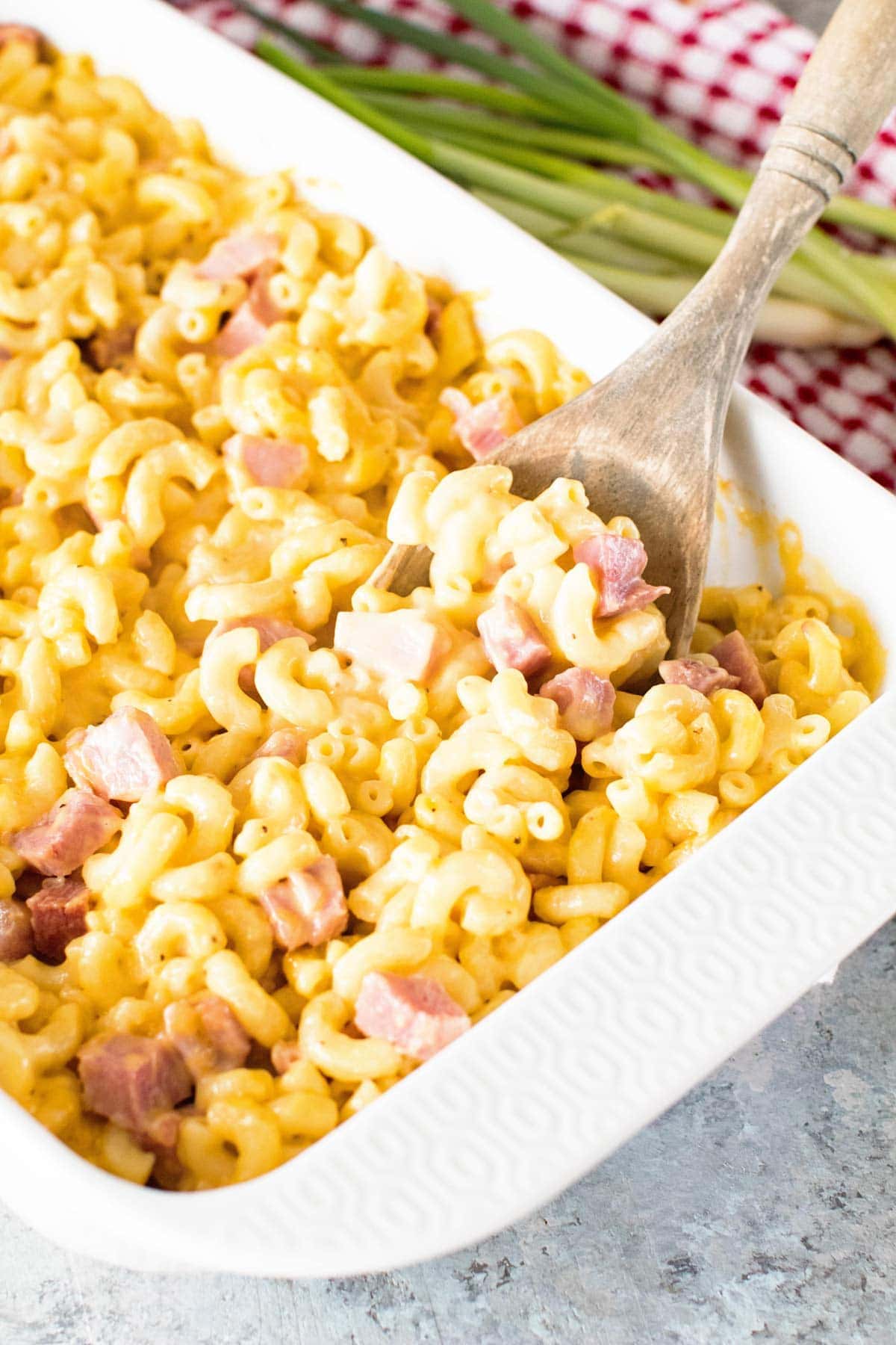 Cheesy Ham and Noodle Casserole - Julie's Eats & Treats