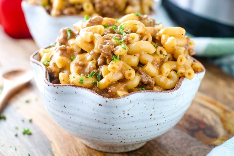 Instant Pot Recipes; Cheeseburger Macaroni in bowl