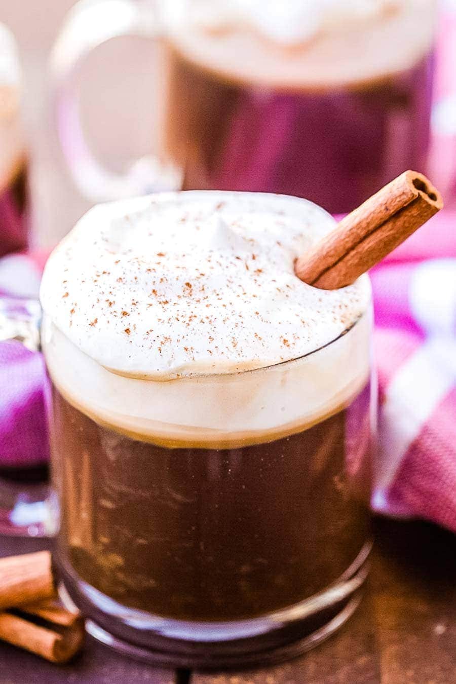 https://www.julieseatsandtreats.com/wp-content/uploads/2019/07/Irirsh-Coffee-Recipe.jpg