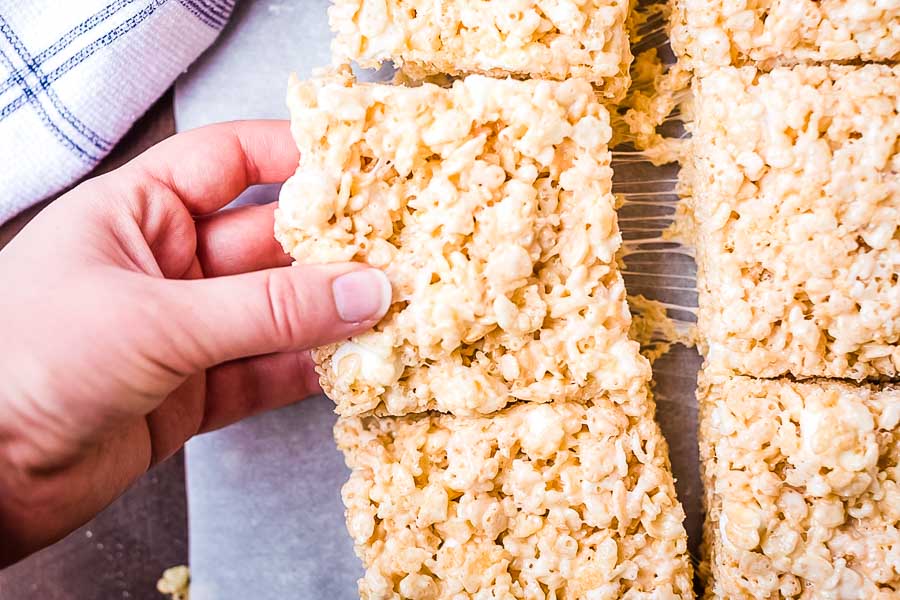 rice krispie treats being pulled apart