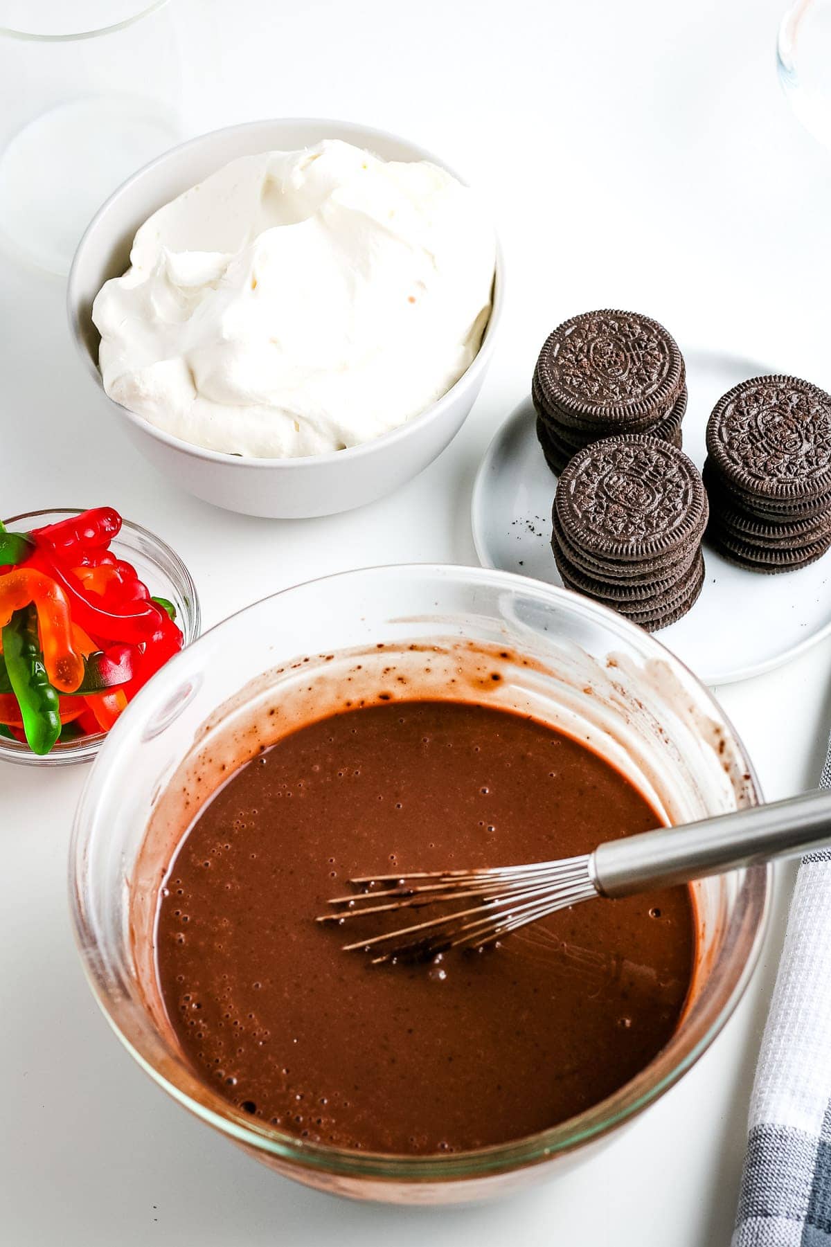 Glass bowl with prepare instant chocolate pudding.