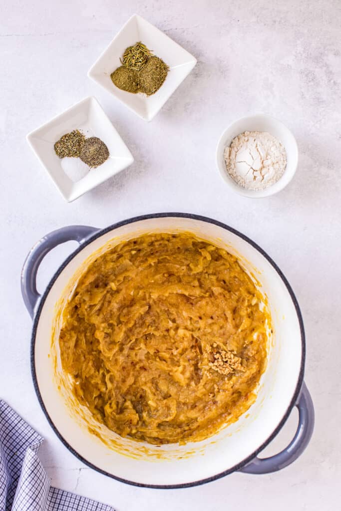 Caramelized onions in dutch oven with garlic