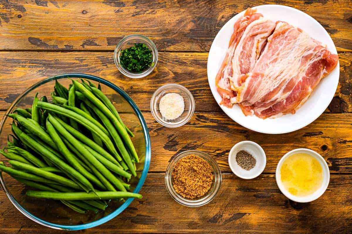 Overhead Image of Bacon Wrapped Green Beans Ingredients