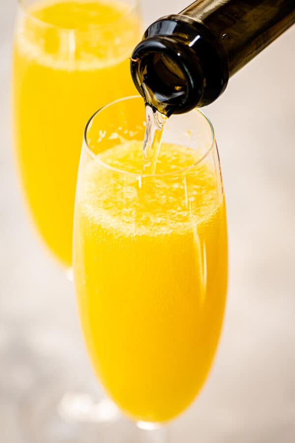 Mimosa 2 Ingredient Brunch Cocktail! Julie's Eats & Treats