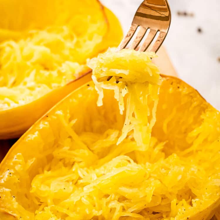 Fork with spaghetti squash on it