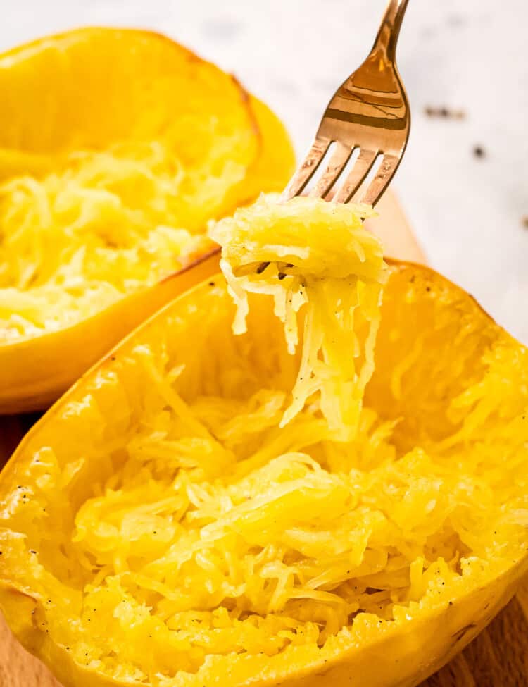 Fork with spaghetti squash on it