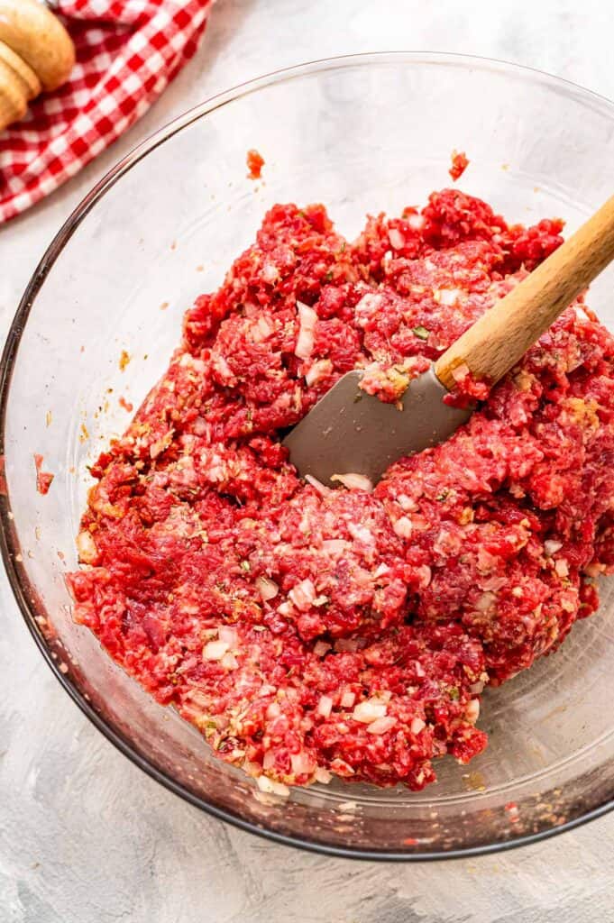 Spatula stirring ground beef mixture