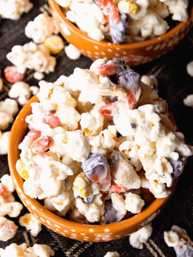 Monster Munch Halloween Snack Mix