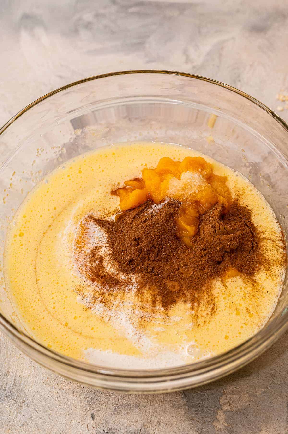 Pumpkin filling for crisp in bowl before mixing