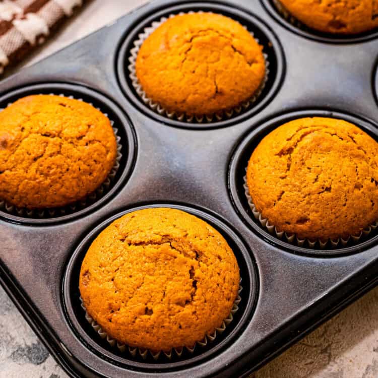 Pumpkin Muffins Recipe Square cropped image