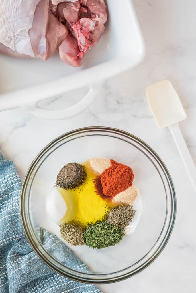 Seasonings for turkey before mixing in glass dish