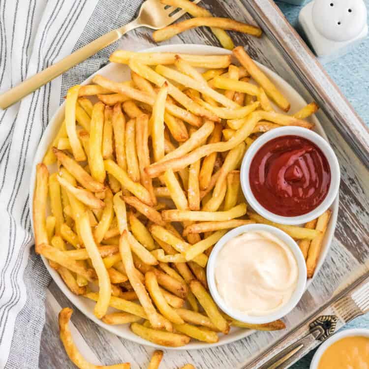 Air Fryer Frozen Fries Square cropped image