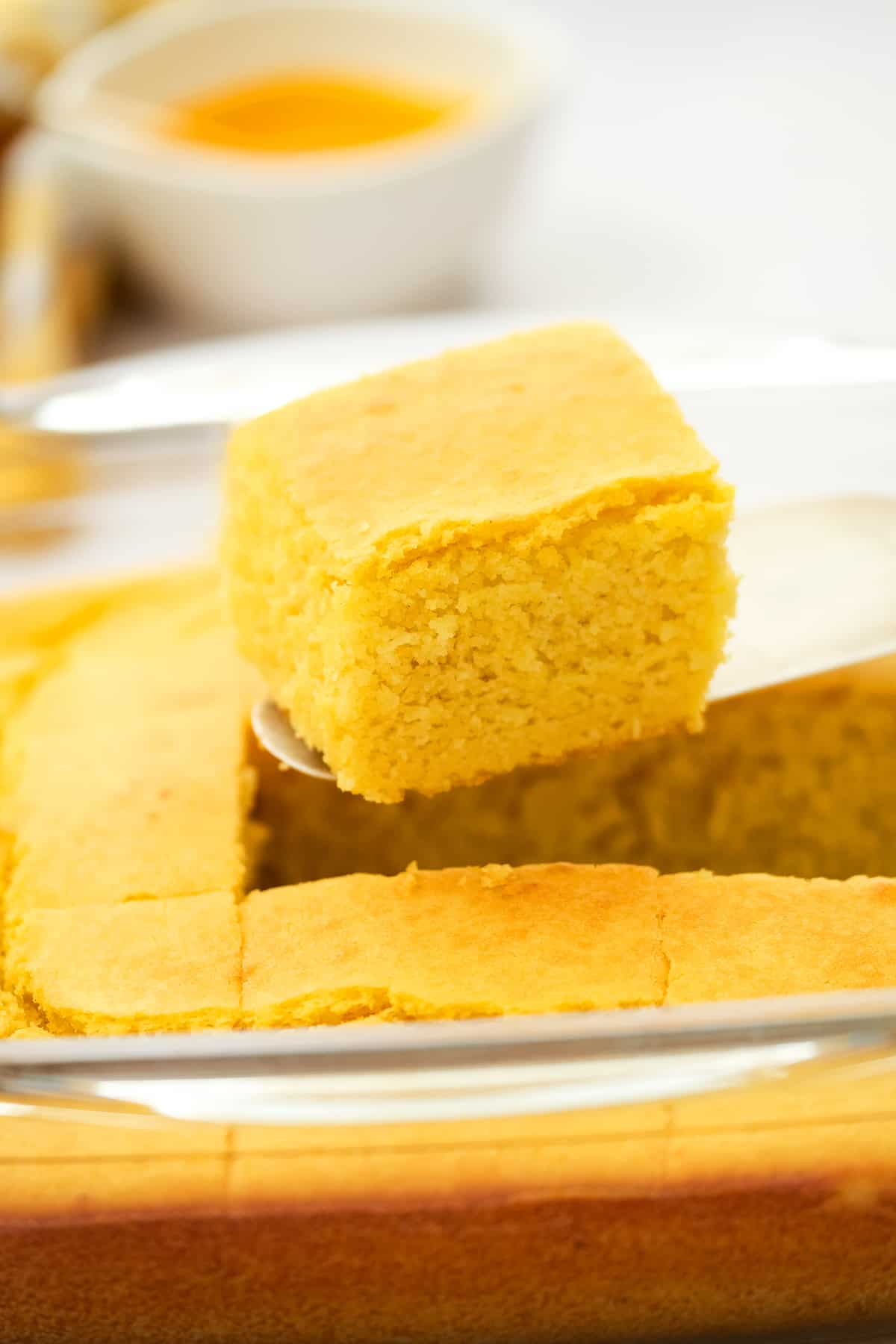 https://www.julieseatsandtreats.com/wp-content/uploads/2022/02/Cornbread-8-of-10.jpg