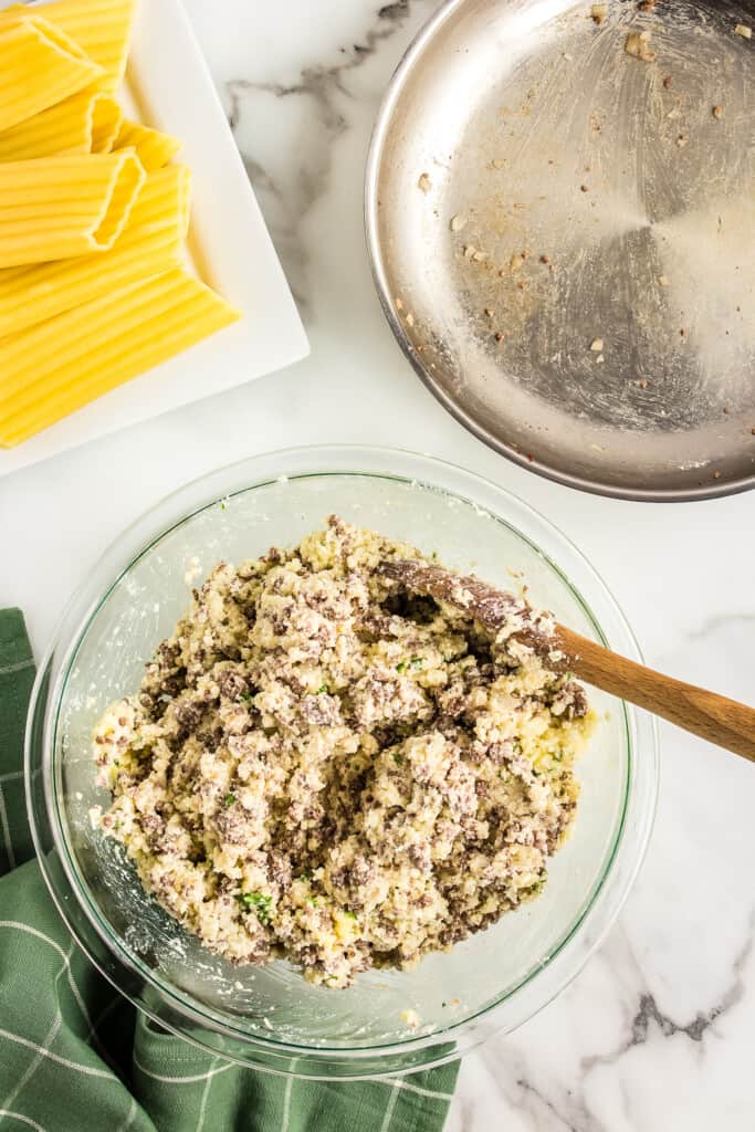 Ground beef and cheese mixture after mixing