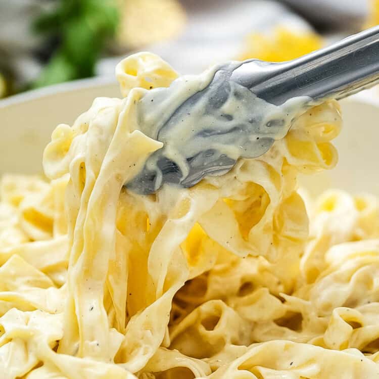 Chicken Alfredo Sauce Square cropped image