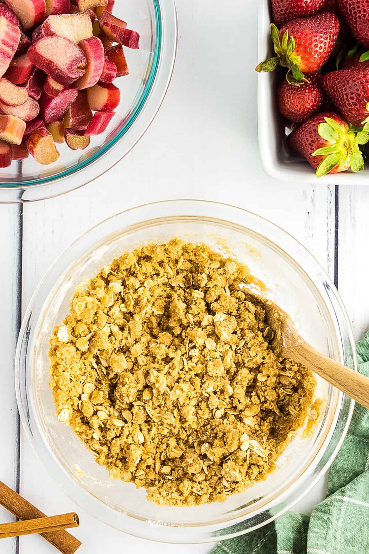 Overhead image streusel for dessert