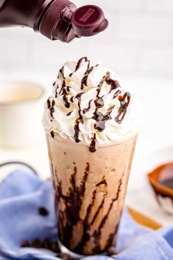 Java Chip Frappuccino - {Starbucks Copycat} - Julie's Eats & Treats