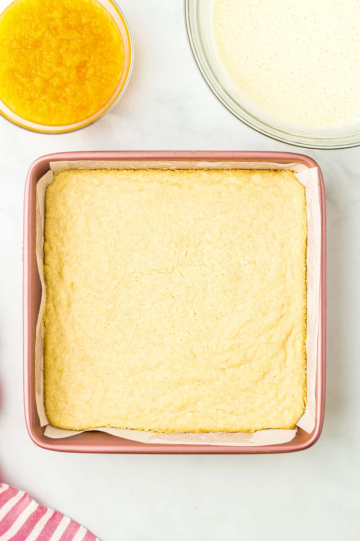 Baked shortbread crust in square pan