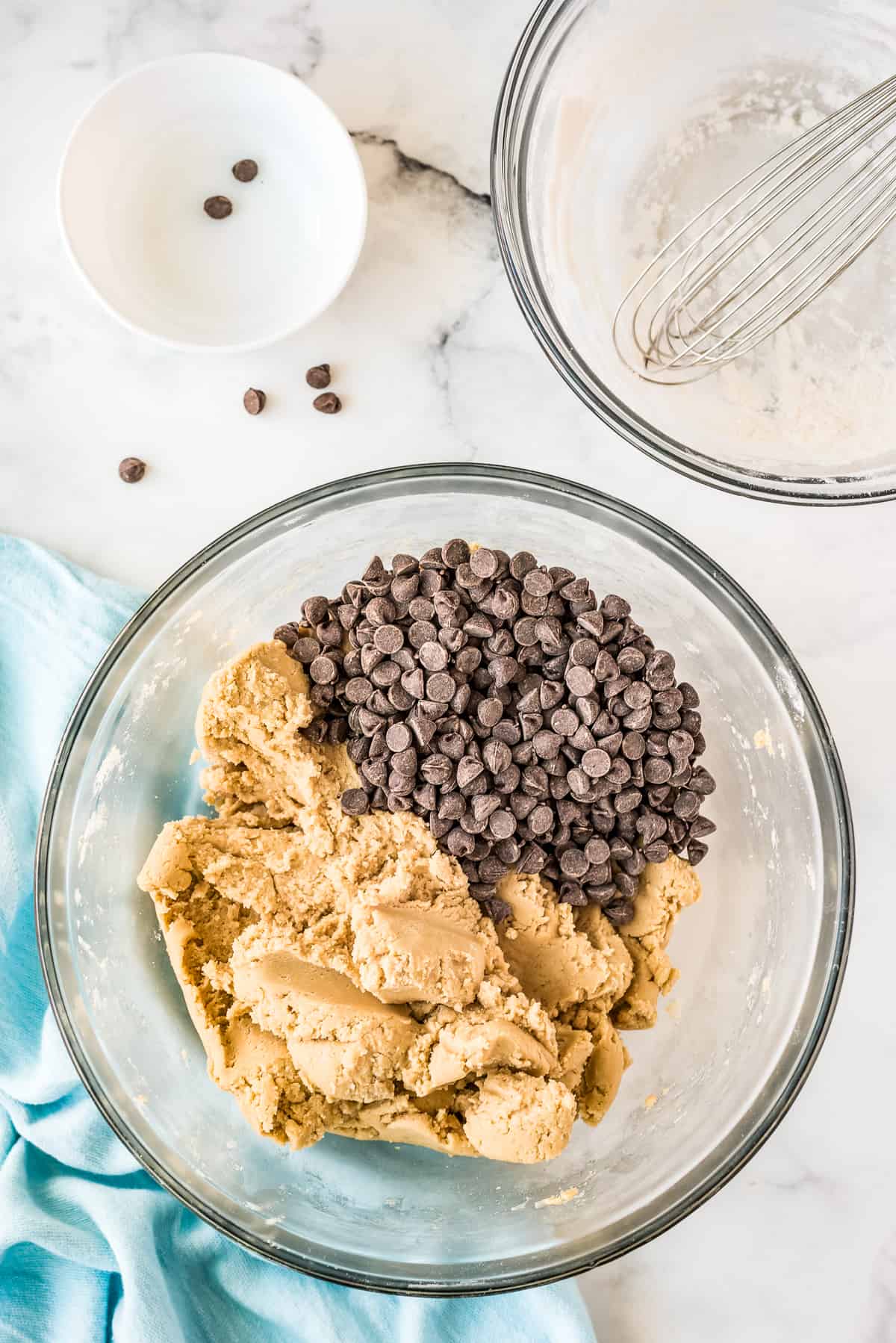 Cookie dough with chocolate chips in bowl