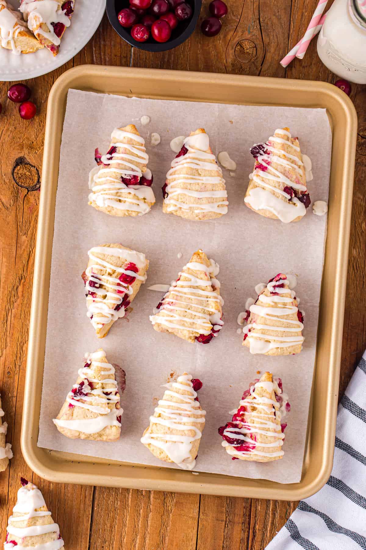 Baked cranberry scones with vanilla glaze