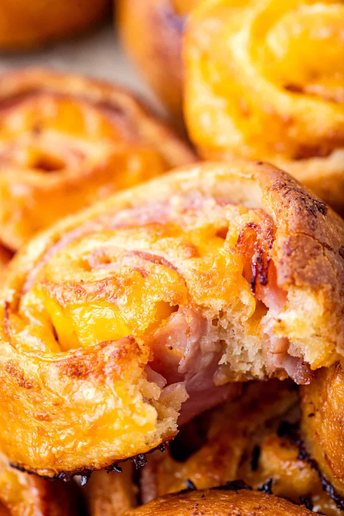 Ham and Cheese Pinwheels - Julie's Eats & Treats ®