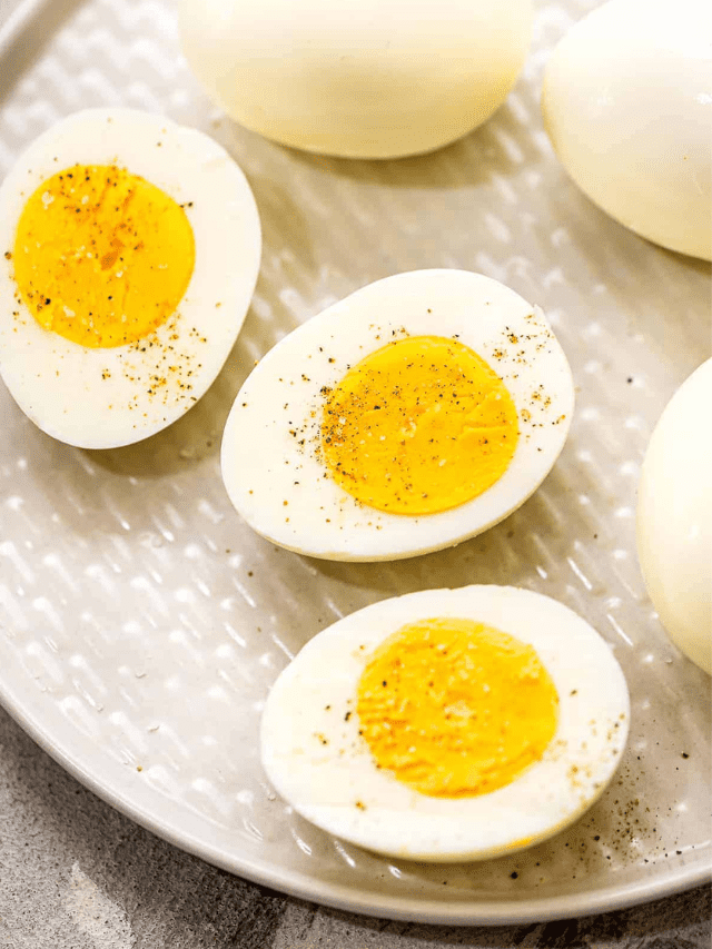 How To Make Perfect Hard Boiled Eggs - Julie's Eats & Treats