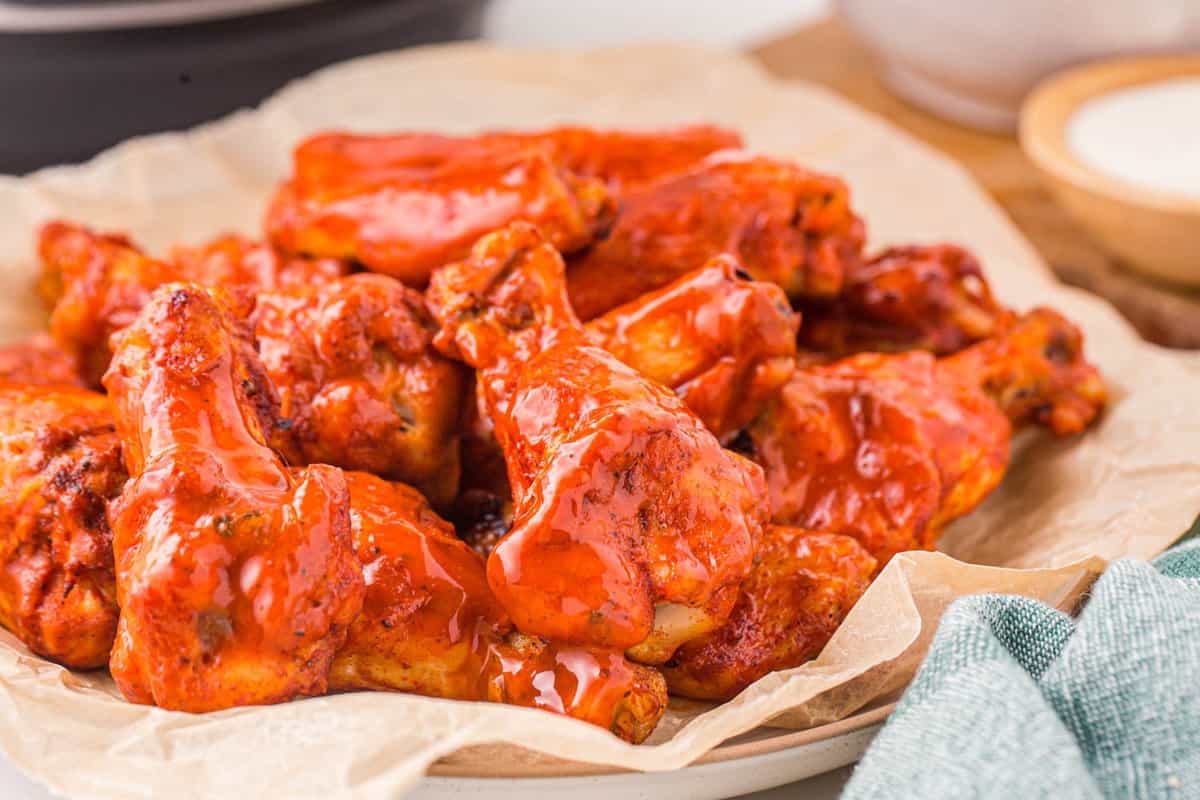 Pressure Cooker Buffalo Chicken Wings