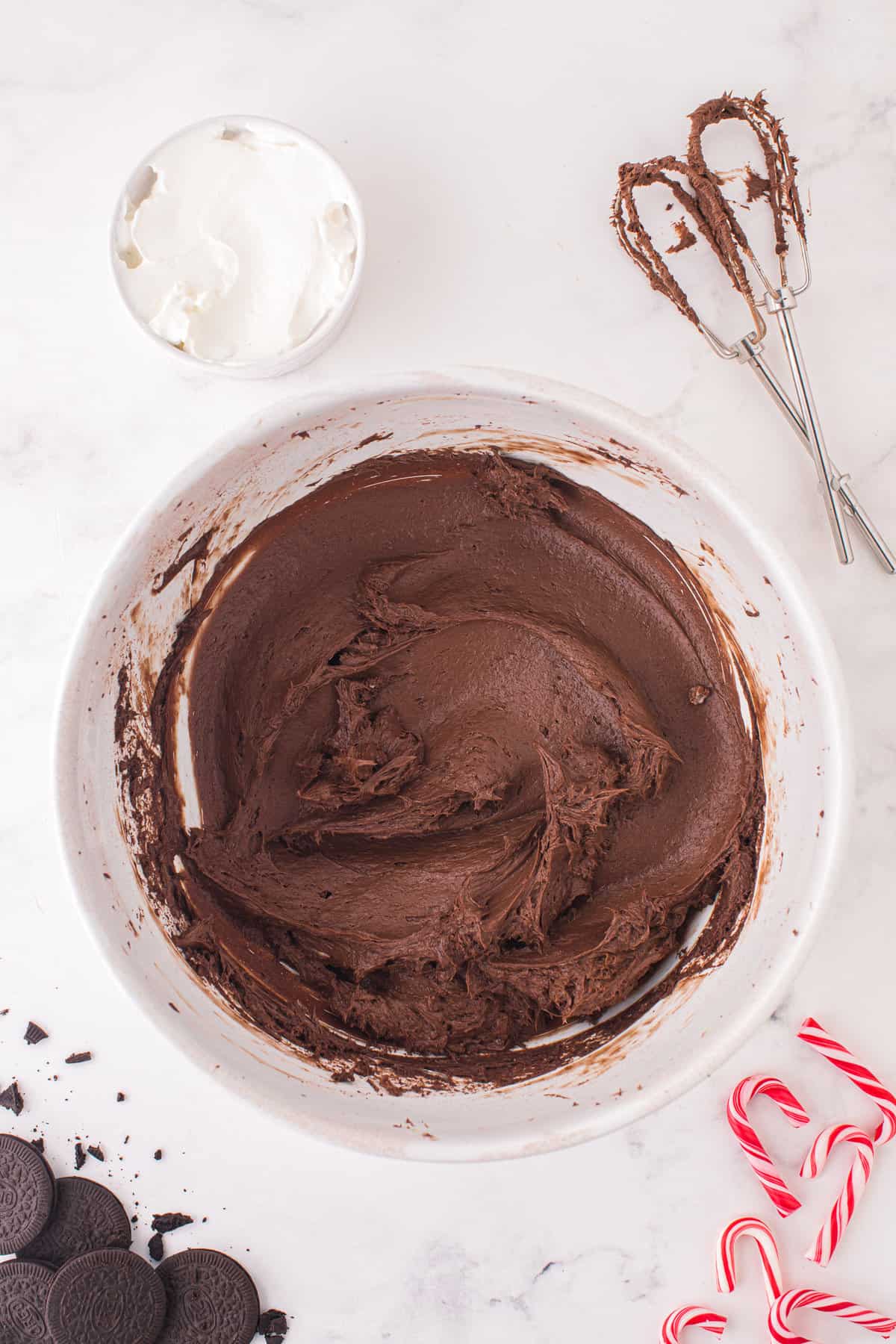 Chocolate cheesecake filling in bowl