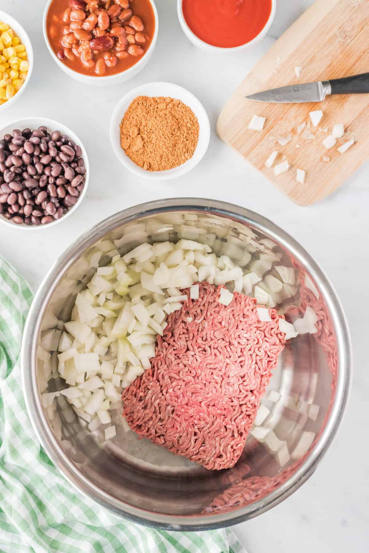 Ground Beef and Onion in Pressure Cooker