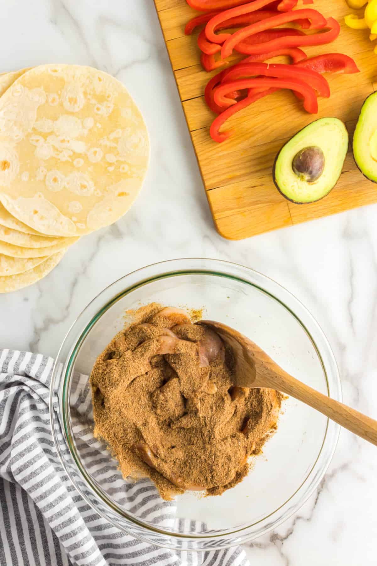 Prepping Fajita Seasoning for Chicken Fajitas in Air Fryer Recipe 