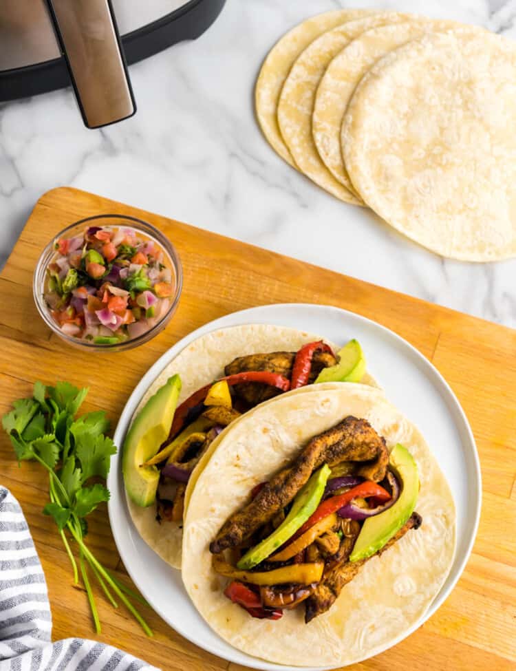 Fresh Chicken Fajitas Right Out of the Air Fryer with all of the Fixings