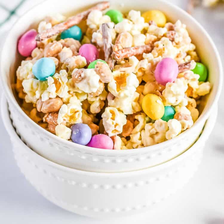 Bunny Munch in a white bowl