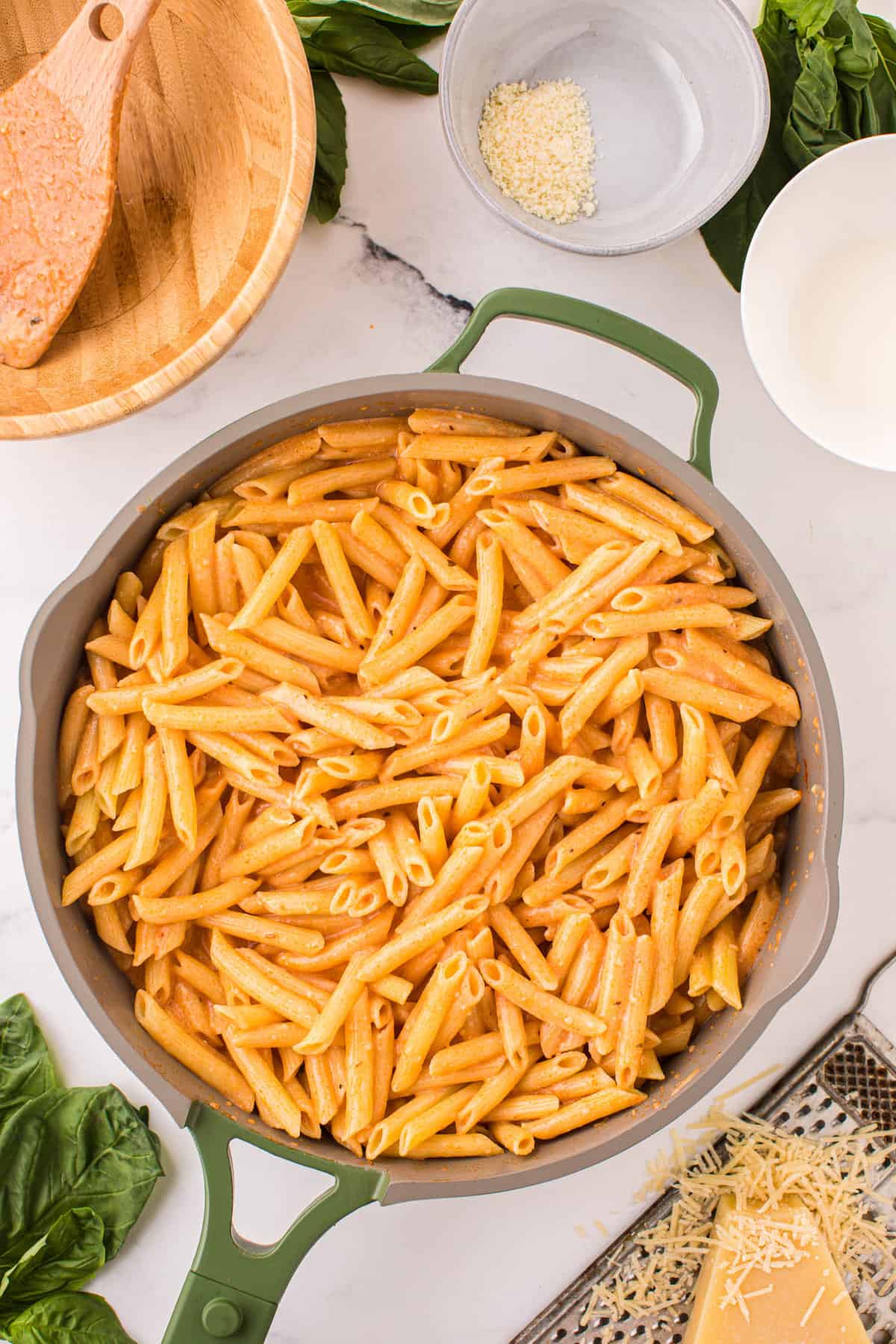 Tossed Penne and Sauce for Penne alla Vodka Recipe