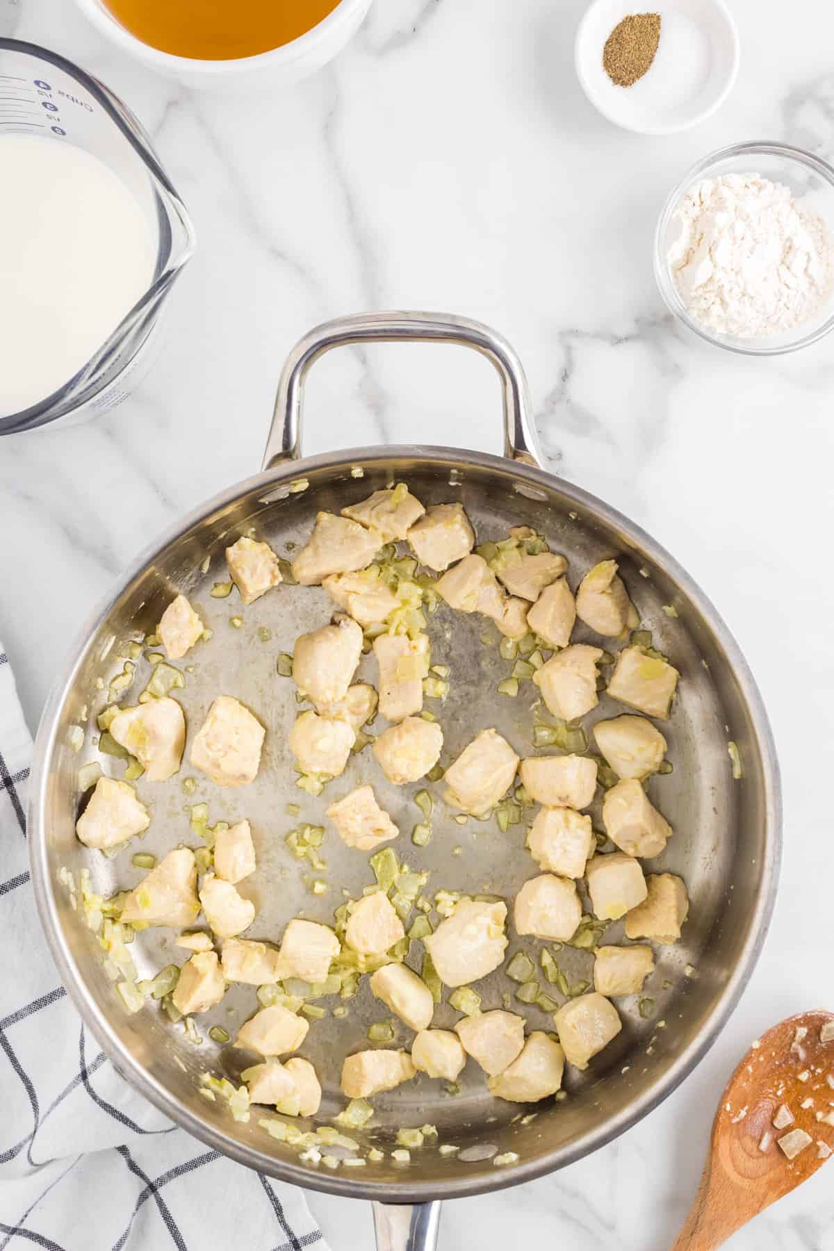 Cooked Chicken in Stovetop Pot for One Pot Chicken Spaghetti Recipe