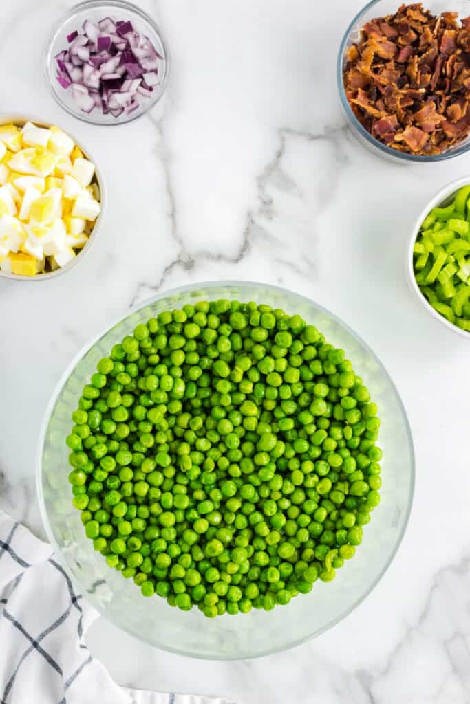 Green Pea Layer in 7 Layer Salad