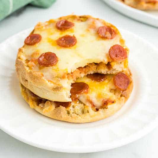 Air Fryer English Muffin Pizza Square Image