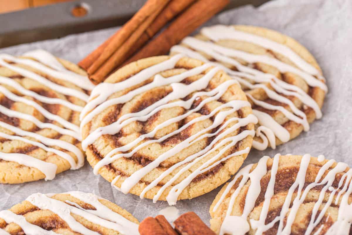 Easy Cinnamon Roll Cookie Recipe