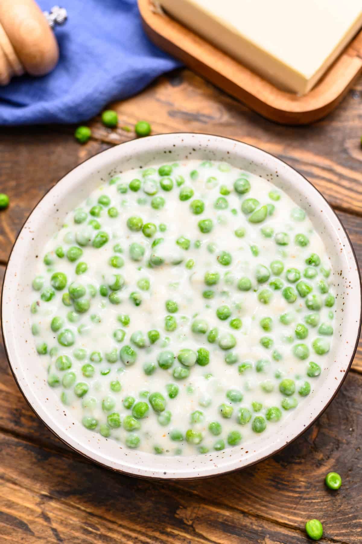 Creamed Peas in bowl