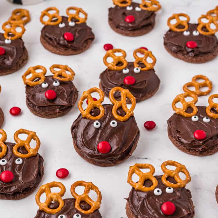 Multiple Completed Reindeer Cookies displayed on the table.