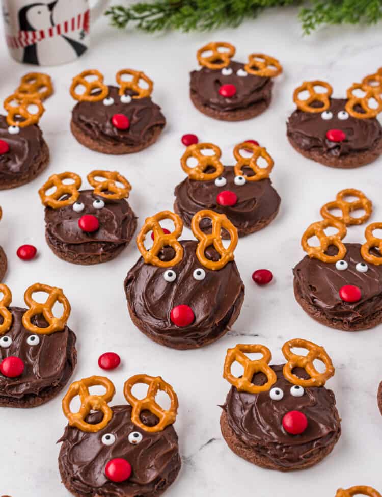 Multiple Completed Reindeer Cookies displayed on the table.