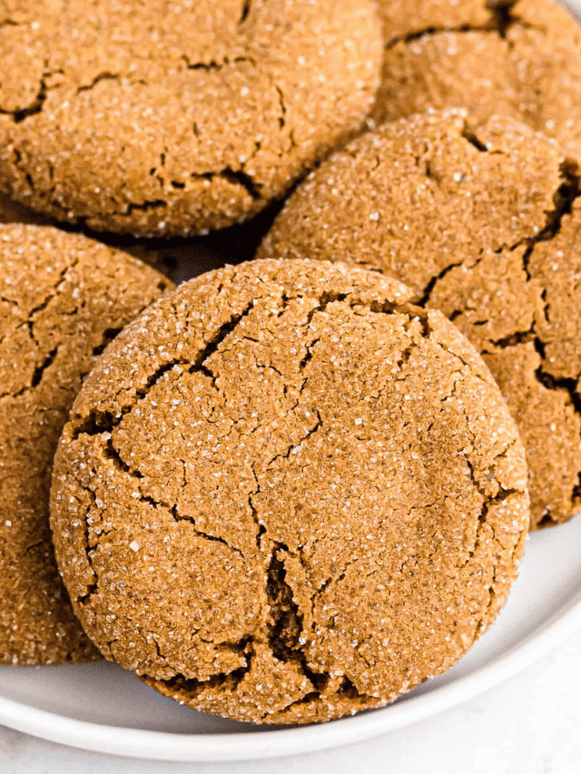 Molasses Cookies - Julie's Eats & Treats