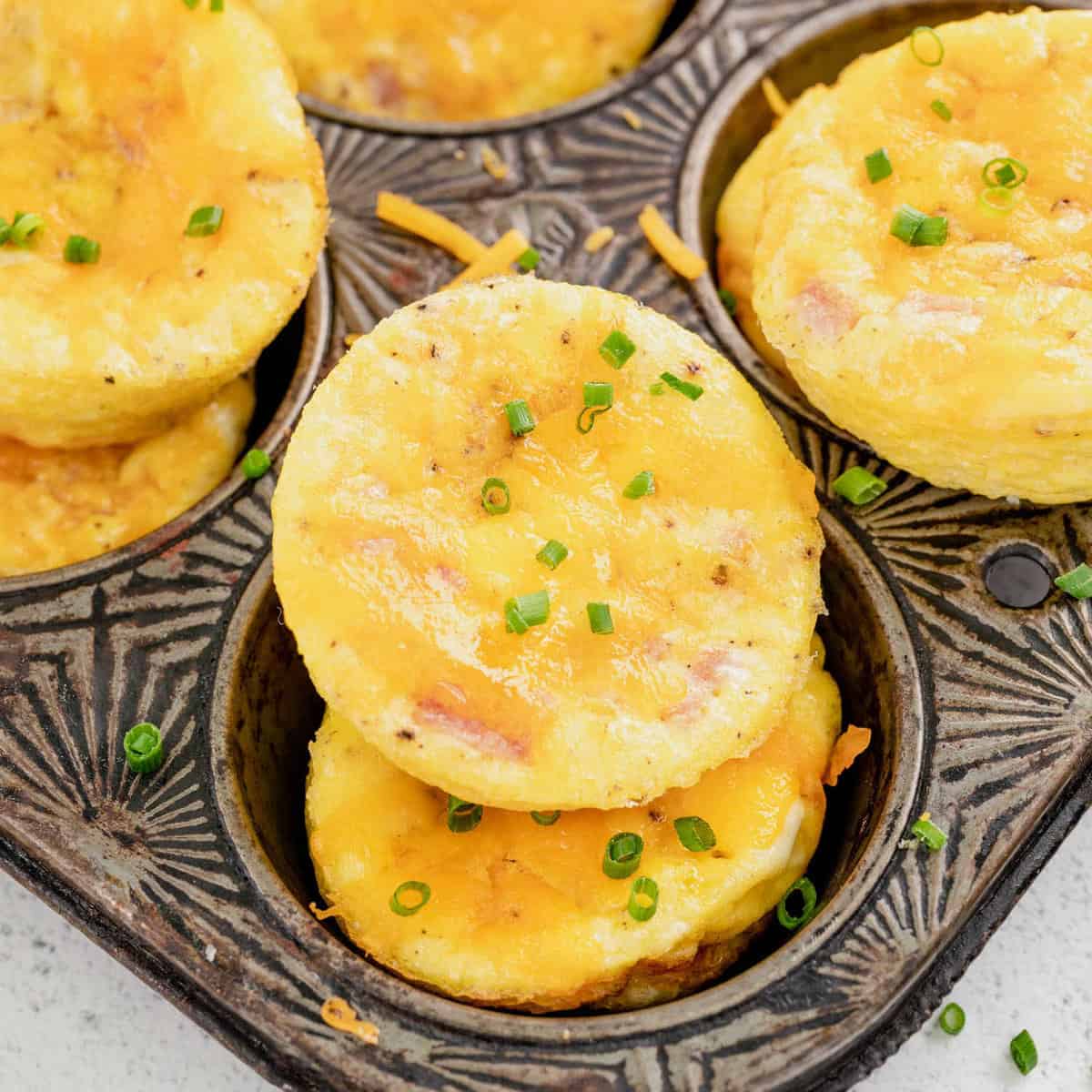 Ham & Cheese Egg Muffins - Julie's Eats & Treats
