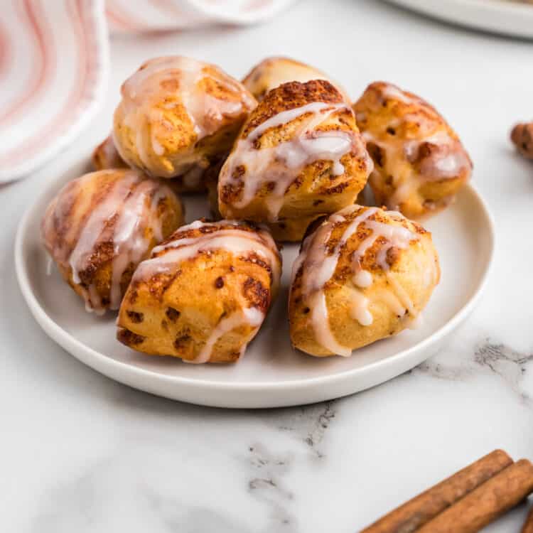 Air Fryer Cinnamon Roll Bites JET Square Image